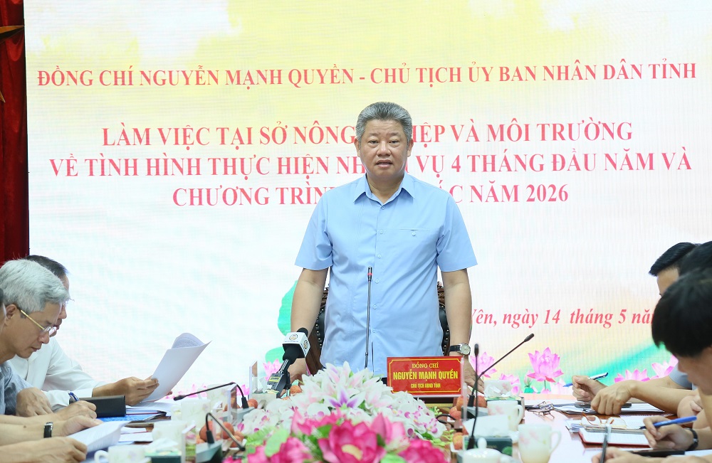 Đồng chí Phó Bí thư Tỉnh ủy, Chủ tịch Ủy ban nhân dân tỉnh Nguyễn Mạnh Quyền làm việc với Sở Nông nghiệp và Môi trường