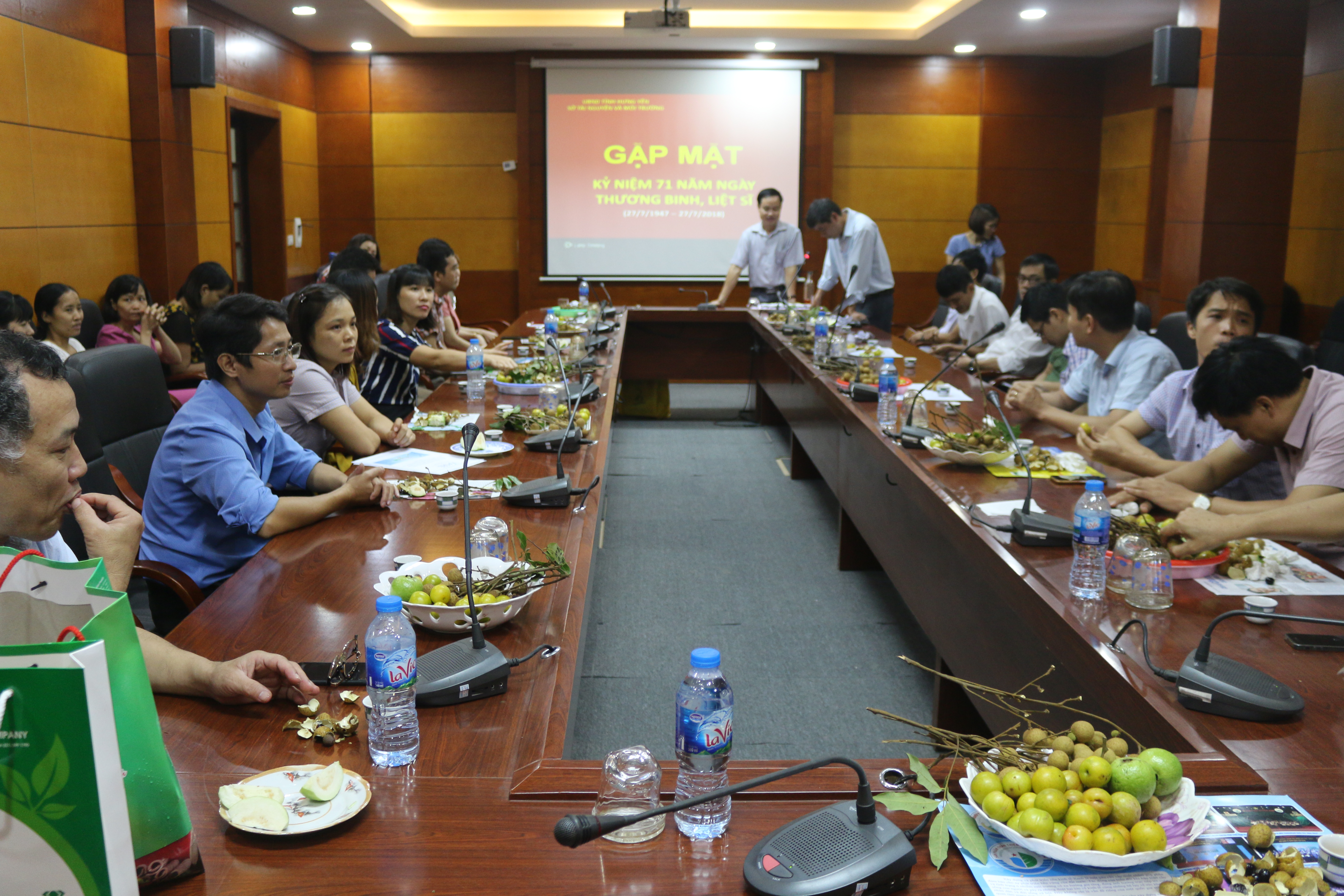 Thăm, tặng quà nhân ngày Thương binh, Liệt sỹ 27/7