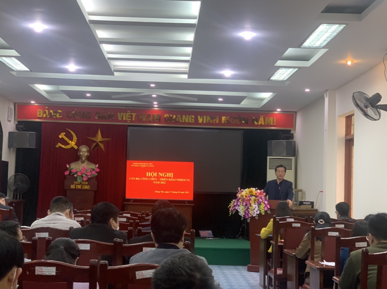 Hội nghị cán bộ, công chức - Triển khai nhiệm vụ năm 2022