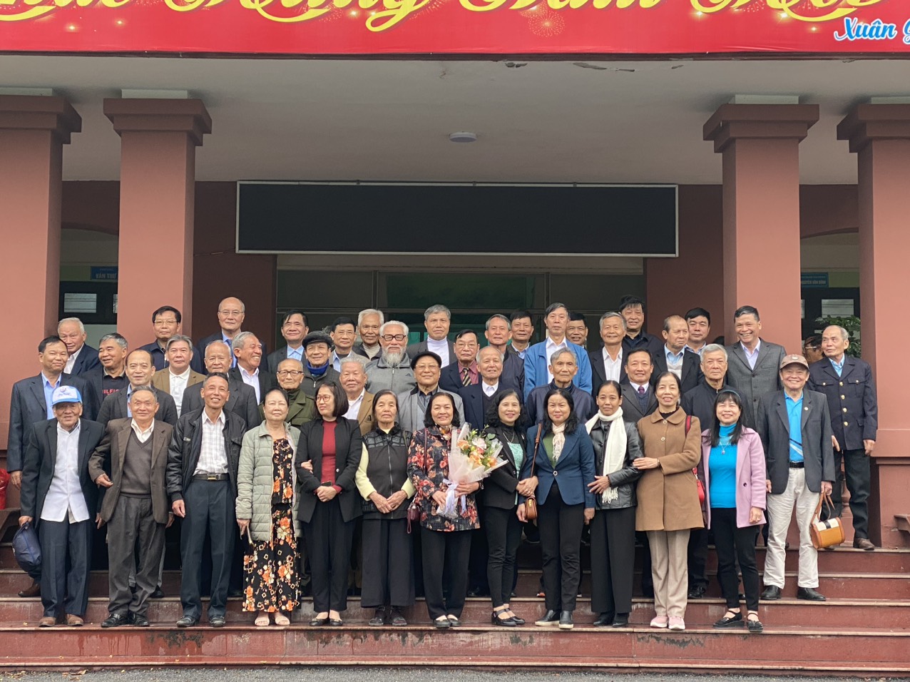 Hội nghị gặp mặt cán bộ hưu trí ngành Nông nghiệp và PTNT tỉnh Hưng Yên đầu năm 2024